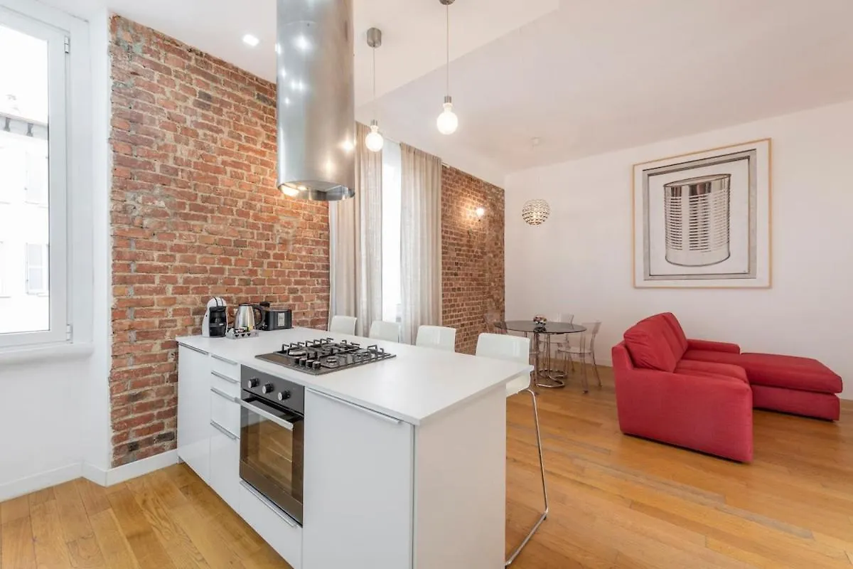 Luxury 3 Bedrooms Apt - B Home Milão 0*,
